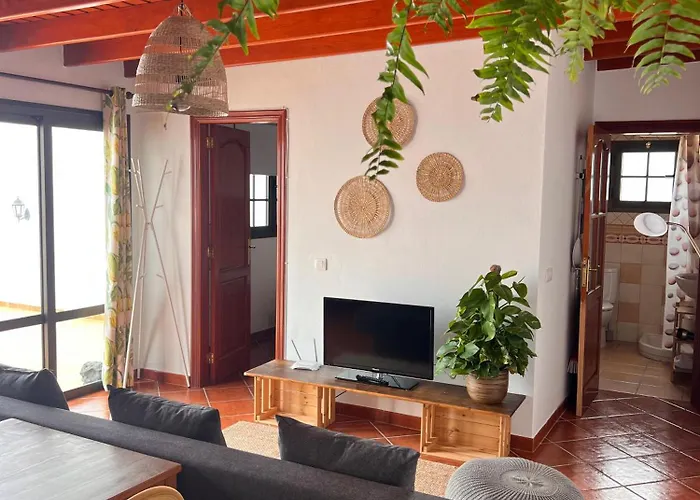 Casa Volcan * La Costa